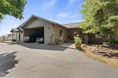 Other - 65880 93rd St, Bend, OR 97703 photo 2 of 11