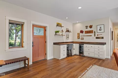 Other - 65880 93rd St, Bend, OR 97703 photo 4 of 11