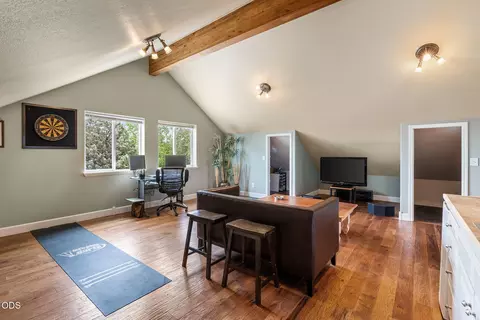 Other - 63531 Gentry Loop, Bend, OR 97701 photo 11 of 20