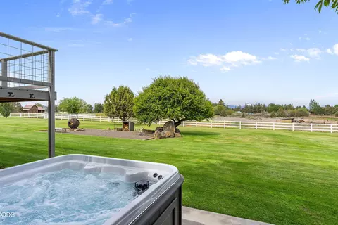 Other - 63531 Gentry Loop, Bend, OR 97701 photo 16 of 20