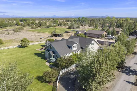 View/Area - 63531 Gentry Loop, Bend, OR 97701 photo 1 of 4
