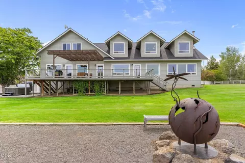 Exterior - 63531 Gentry Loop, Bend, OR 97701 photo 9 of 18