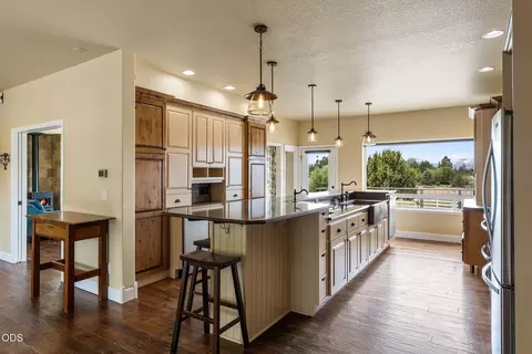 Kitchen - 63531 Gentry Loop, Bend, OR 97701 photo 3 of 5