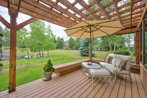 Exterior - 62028 Fall Creek Loop, Bend, OR 97702 photo 6 of 6