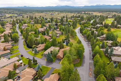 View/Area - 62028 Fall Creek Loop, Bend, OR 97702 photo 7 of 7