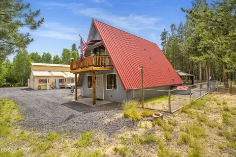 Exterior - 53619 Day Rd, La Pine, OR 97739 photo 2 of 8