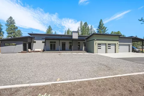 Exterior - 59981 Cheyenne Rd, Bend, OR 97702 photo 5 of 13