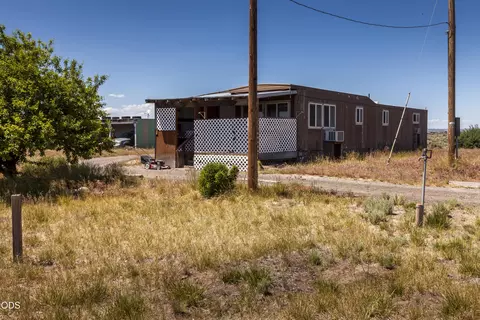 57224 Bark Loop, Christmas Valley, OR 97641