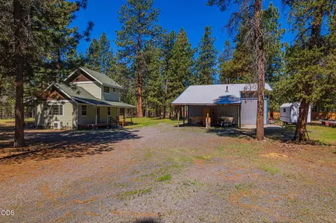 Exterior - 51922 Read Loop, La Pine, OR 97739 photo 11 of 15