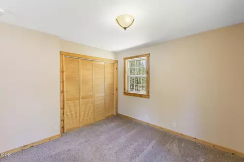 Bedroom - 51922 Read Loop, La Pine, OR 97739 photo 3 of 5