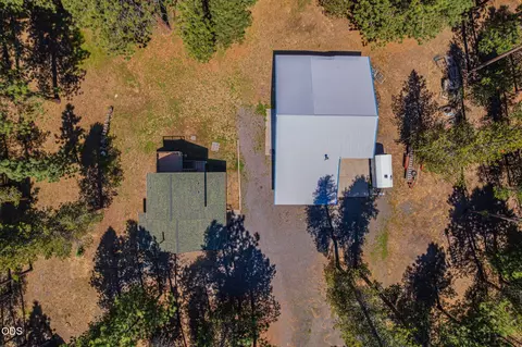 View/Area - 51922 Read Loop, La Pine, OR 97739 photo 1 of 2
