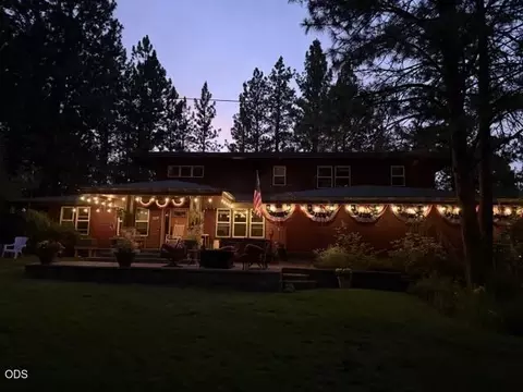 Exterior - 19528 E Campbell Rd, Bend, OR 97702 photo 13 of 13