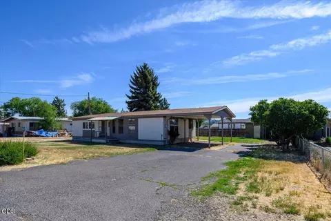 8608 NW 8th St, Terrebonne, OR 97760