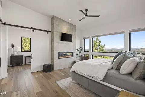 Bedroom - 2375 NW Wyeth Pl, Bend, OR 97703 photo 1 of 6