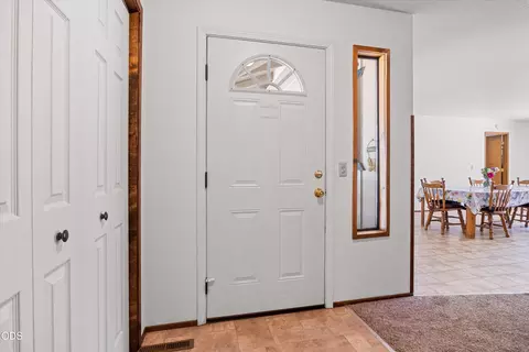 Entry Way - 1934 Laurel Rd, Cave Junction, OR 97523 photo 1 of 1