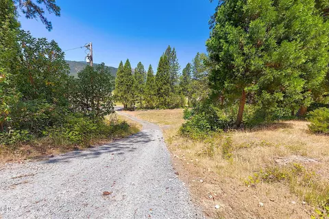 11230 Lower River Rd, Grants Pass, OR 97526 photo 20