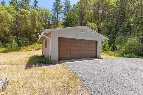 11230 Lower River Rd, Grants Pass, OR 97526 photo 14