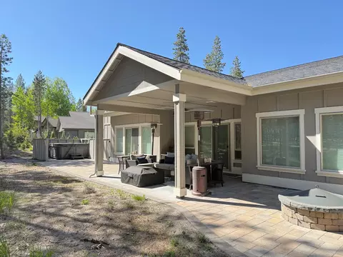 Exterior - 16785 Stage Stop Dr, Bend, OR 97707 photo 6 of 14