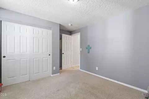 Bedroom - 19184 Baker Rd, Bend, OR 97702 photo 5 of 5