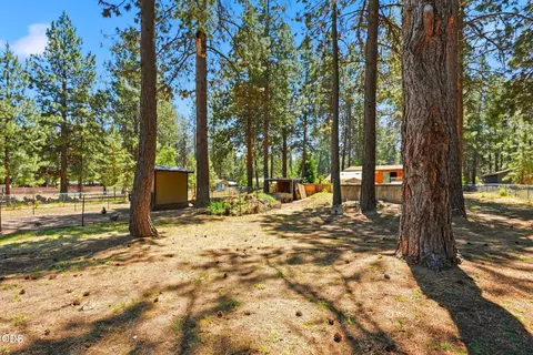 Exterior - 19184 Baker Rd, Bend, OR 97702 photo 10 of 21