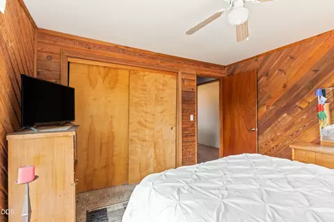 Bedroom - 65230 94th St, Bend, OR 97703 photo 4 of 4