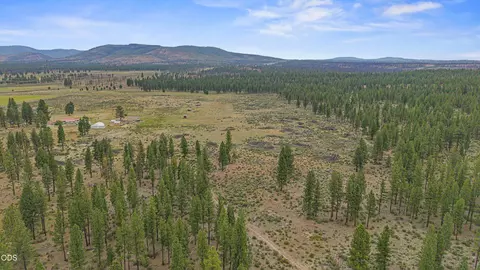View/Area - 48850 Sycan Rd, Beatty, OR 97621 photo 2 of 2