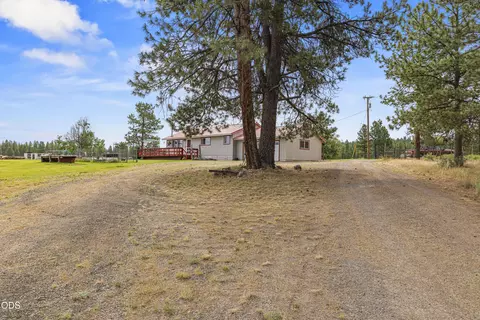 Exterior - 48850 Sycan Rd, Beatty, OR 97621 photo 3 of 17