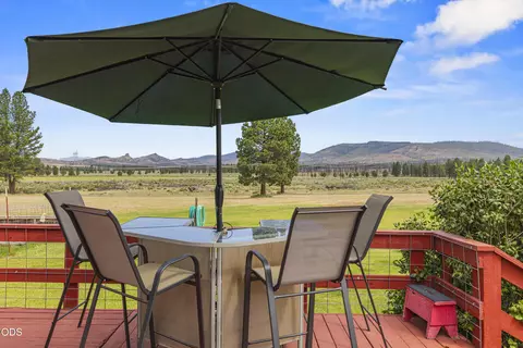 Exterior - 48850 Sycan Rd, Beatty, OR 97621 photo 2 of 17