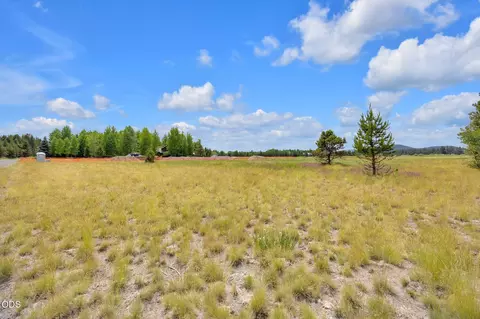 56575 Nest Pine Dr, Bend, OR 97707 photo 20