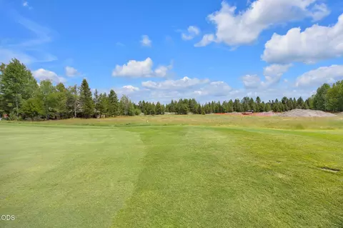56575 Nest Pine Dr, Bend, OR 97707 photo 18
