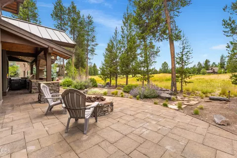 Exterior - 56820 Dancing Rock Loop #49, Bend, OR 97707 photo 3 of 11