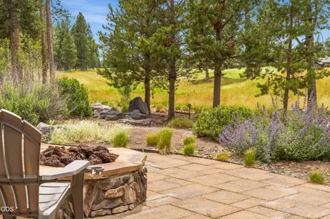 Exterior - 56820 Dancing Rock Loop #49, Bend, OR 97707 photo 4 of 11