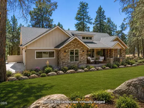 11504 Crossbill Dr, Klamath Falls, OR 97601