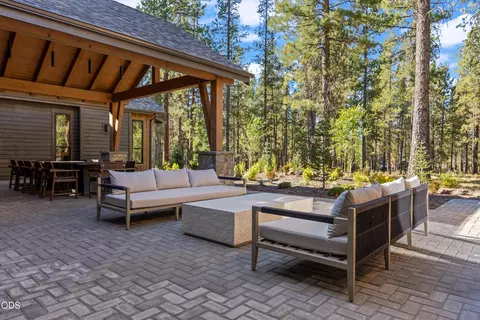 Exterior - 17751 Preservation Loop #LOT 471, Bend, OR 97707 photo 5 of 8