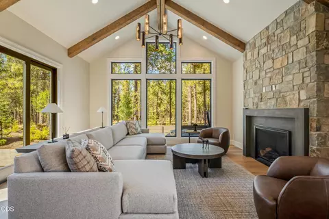 Living - 17751 Preservation Loop #LOT 471, Bend, OR 97707 photo 4 of 4