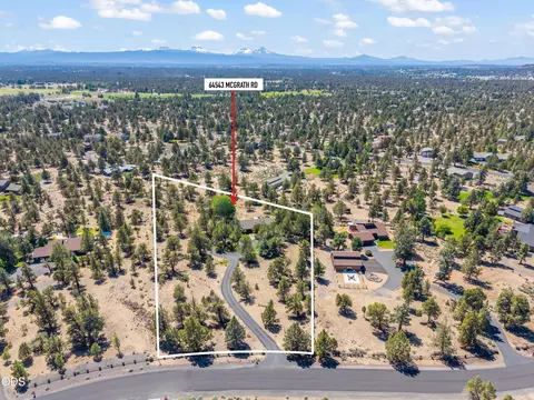View/Area - 64543 Mcgrath Rd, Bend, OR 97701 photo 1 of 3