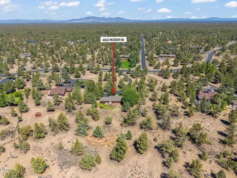 View/Area - 64543 Mcgrath Rd, Bend, OR 97701 photo 2 of 3