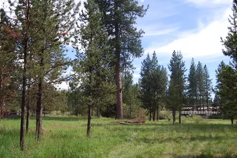 16245 Bear Ln, Bend, OR 97707 photo 4