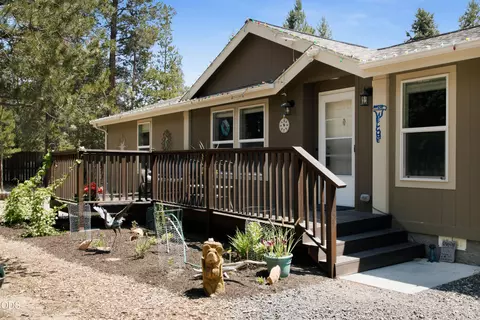 11980 Burlwood Rd, La Pine, OR 97739