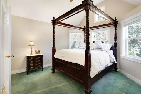 Bedroom - 20001 Mcclellan Rd, Bend, OR 97702 photo 3 of 3