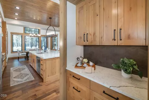 Kitchen - 56370 Fireglass Loop #179, Bend, OR 97707 photo 7 of 7
