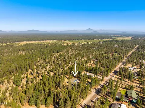 View/Area - 52505 Pine Dr, La Pine, OR 97739 photo 4 of 4