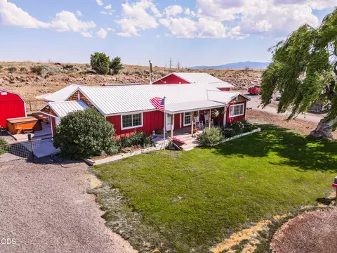 7479 County Road 120, Tulelake, CA 96134