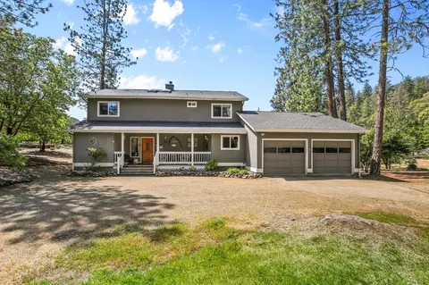 5900 Upper Applegate Rd, Jacksonville, OR 97530