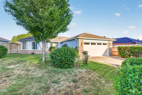 1764 Sandpiper Dr, Medford, OR 97501