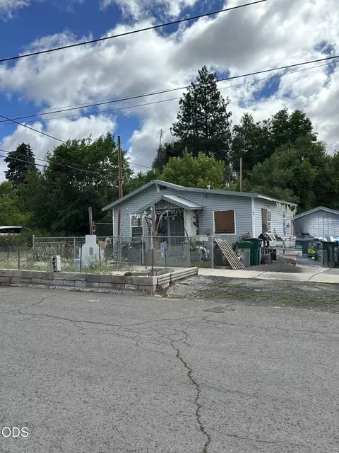 731 Division St, Klamath Falls, OR 97601
