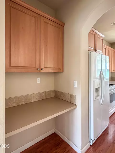 Kitchen - 61506 Tall Tree Ct, Bend, OR 97702 photo 4 of 4