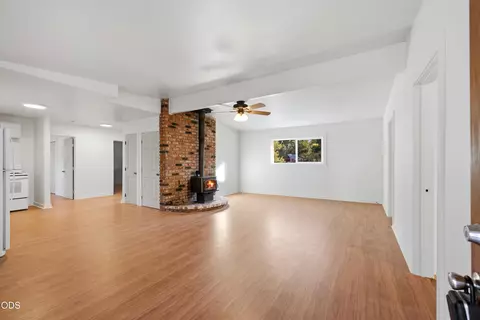 Living - 52856 Meadow Ln, La Pine, OR 97739 photo 1 of 3