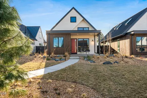 3266 NW Celilo Ln #LOT 168, Bend, OR 97703