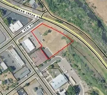 105 E 4th St, Phoenix, OR 97535